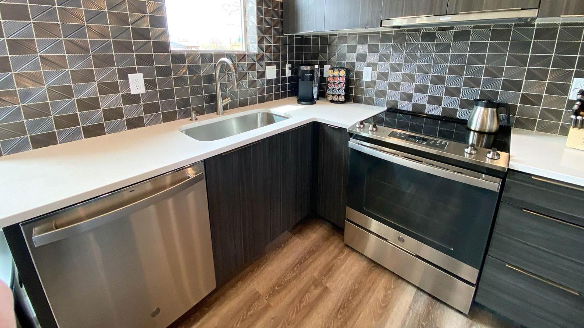 Timber & Tin F 2Bed 2Bath W Pool & Rooftop Deck كاناب المظهر الخارجي الصورة