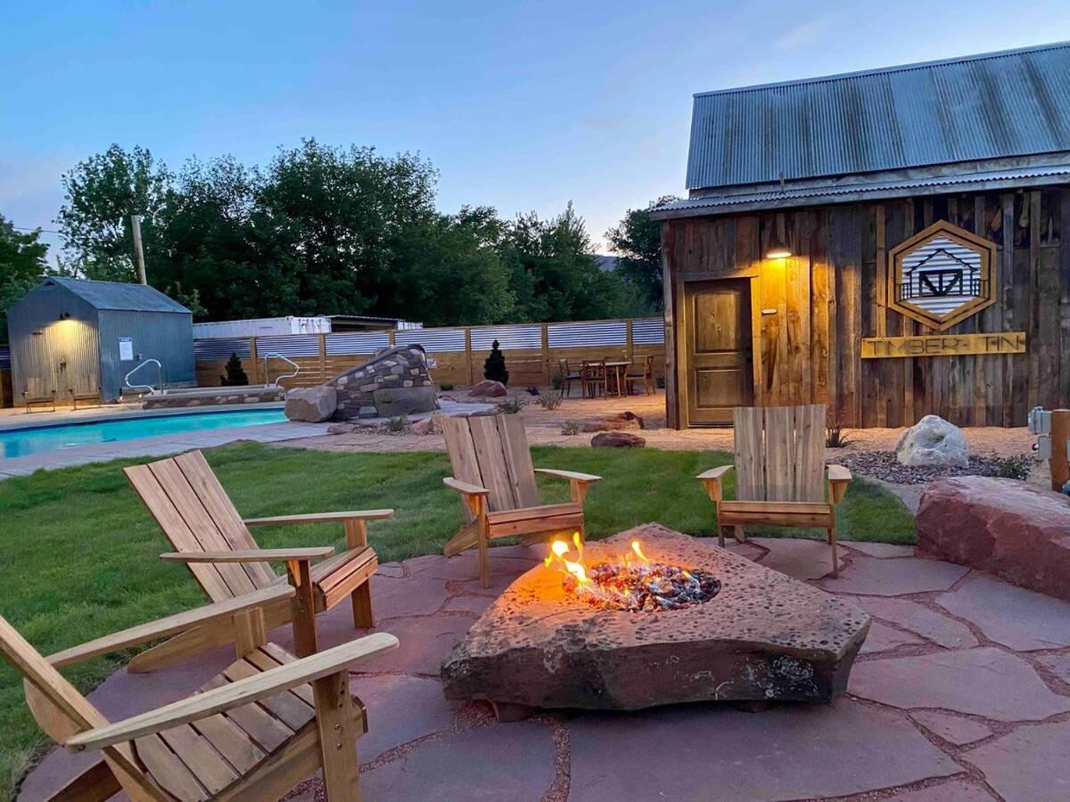 Timber & Tin F 2Bed 2Bath W Pool & Rooftop Deck كاناب المظهر الخارجي الصورة