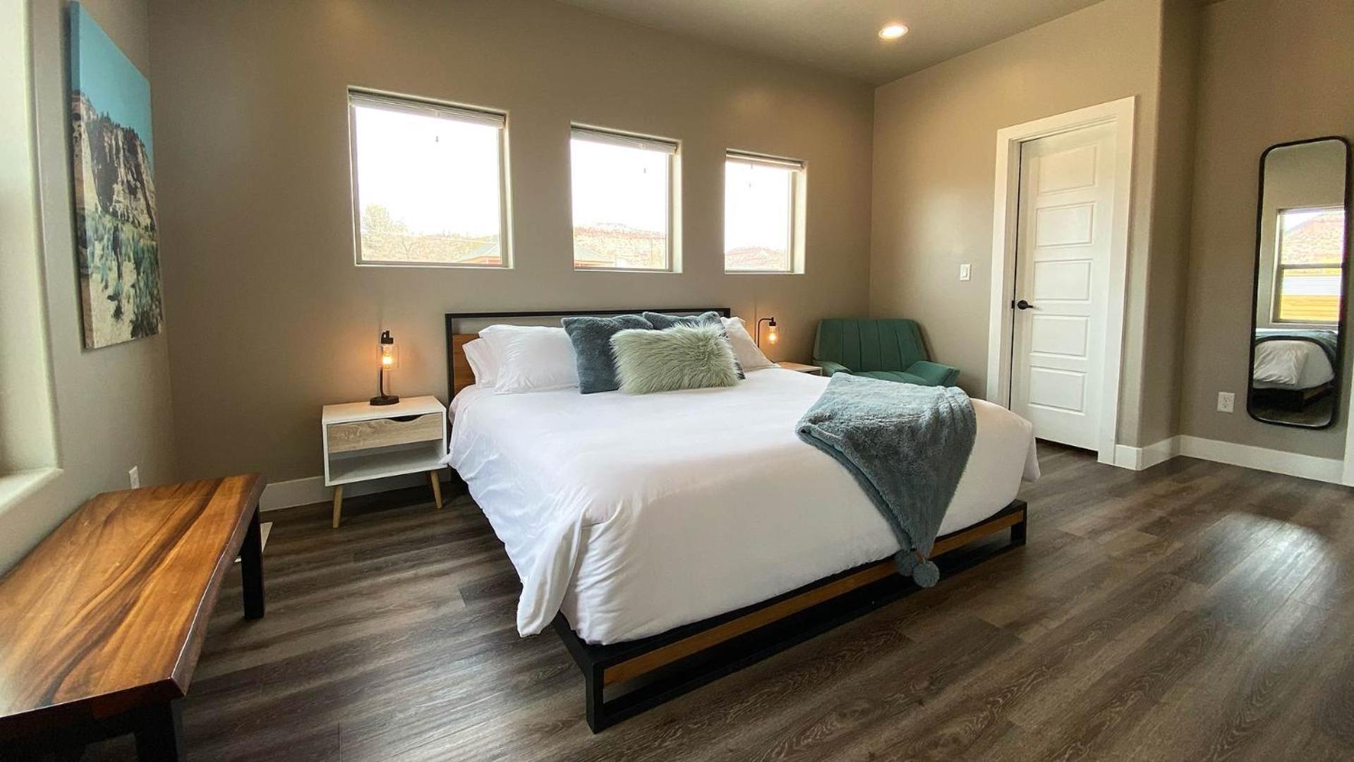 Timber & Tin F 2Bed 2Bath W Pool & Rooftop Deck كاناب المظهر الخارجي الصورة