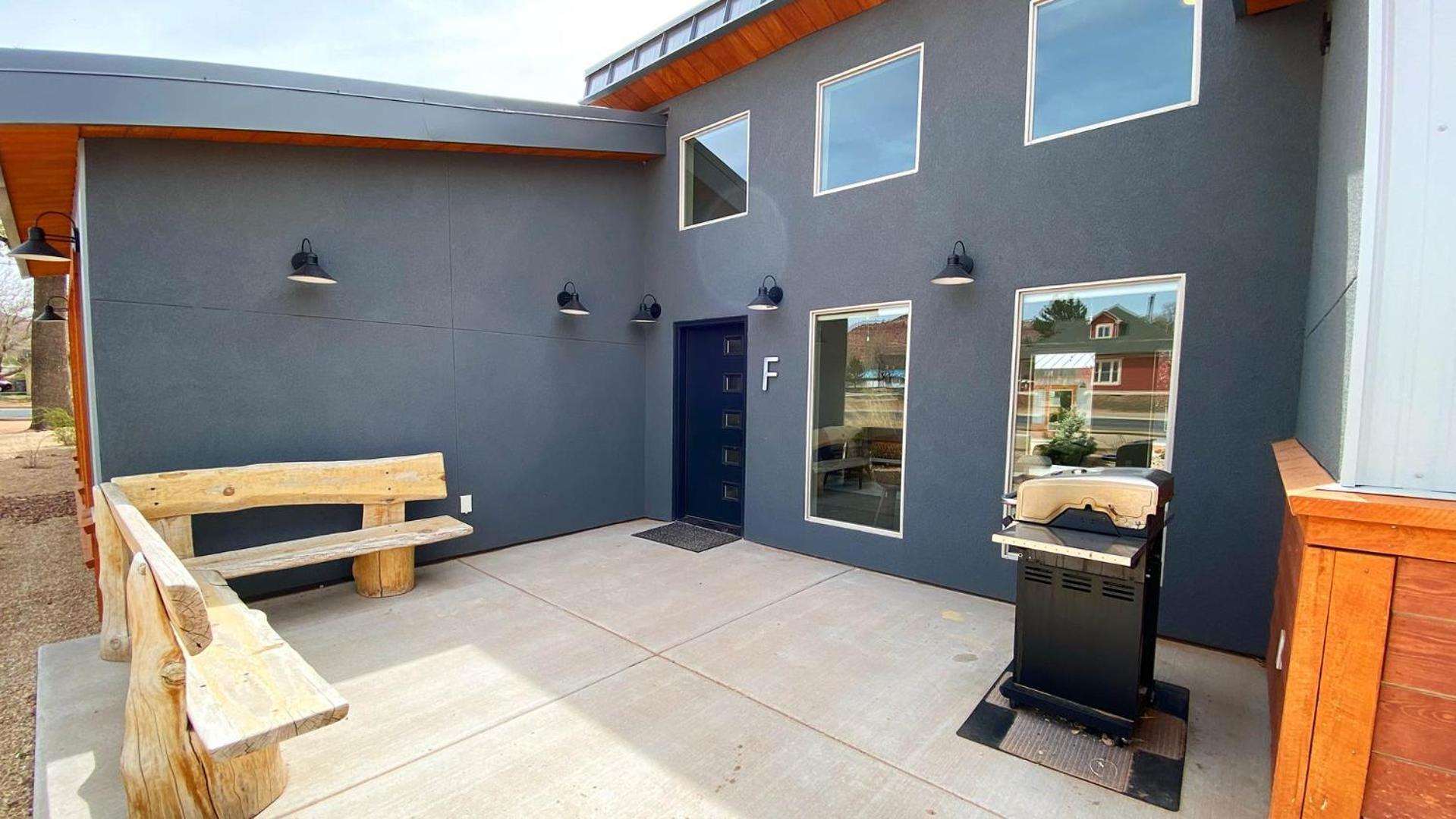 Timber & Tin F 2Bed 2Bath W Pool & Rooftop Deck كاناب المظهر الخارجي الصورة