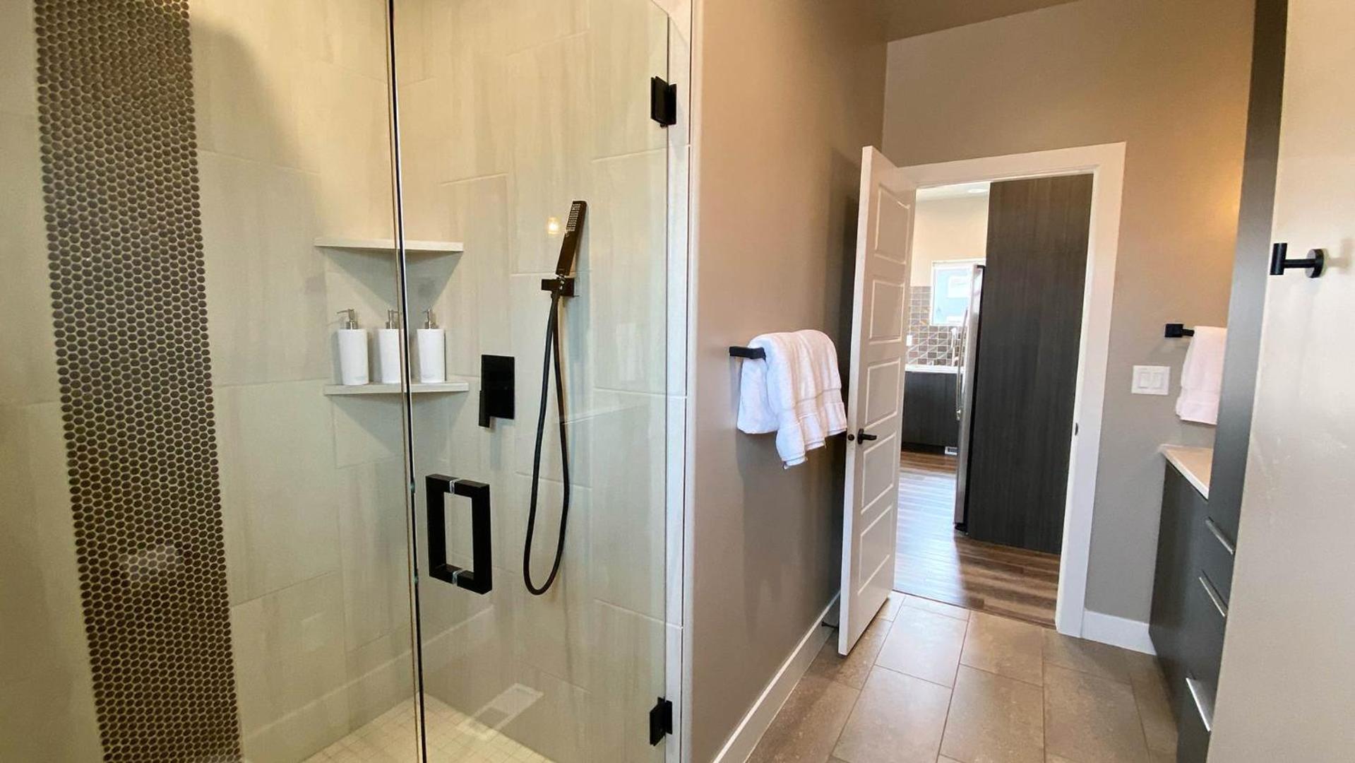 Timber & Tin F 2Bed 2Bath W Pool & Rooftop Deck كاناب المظهر الخارجي الصورة
