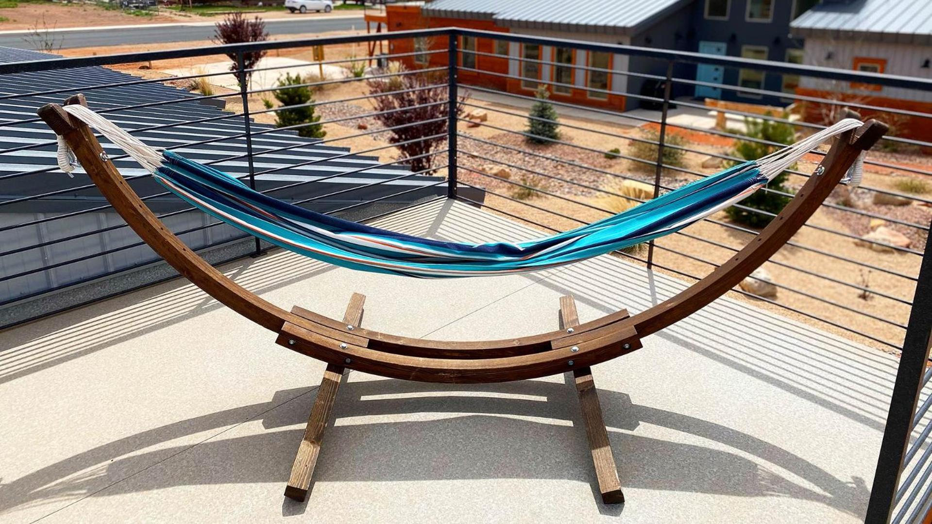 Timber & Tin F 2Bed 2Bath W Pool & Rooftop Deck كاناب المظهر الخارجي الصورة